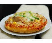 良晟鮪魚玉米披薩